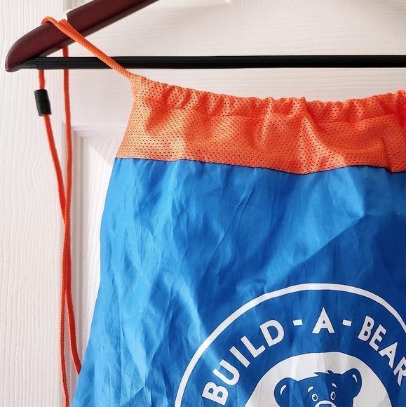 📌 NA - Picture 4 of 10